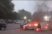 Massive Blaze Destroys Five Vehicles in Faridabad's Jawahar Colony