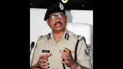 Minor slits throat of man in Patna over love affair, wife critical