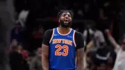 Mitchell Robinson's Broken Finger Threatens Knicks' NBA Finals Hopes