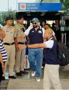 Mumbai Indians Arrive in Dharamsala, Rohit Avoids Fan Interaction
