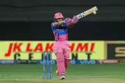 Mumbai Indians Sign Lomror and Ahir as Injury Replacements for IPL 2026