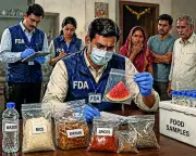 Nashik FDA Seizes Food Items Worth Over ₹1 Lakh in Multi-Location Raids