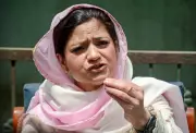 NC, PDP Exchange Barbs Over Alcohol Ban Demand in Jammu and Kashmir