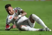 Neymar Doubtful for World Cup Opener After Calf Injury