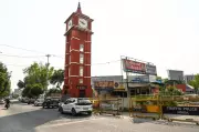 Noida’s Second Clock Tower Inaugurated Quietly Near GIP Mall, View Obstructed by Police Post