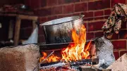 Only 30% Karnataka Households Use LPG; Most Rely on Firewood
