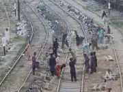 Pakistan Railways Turnaround Questioned as Billions in Employee Dues Remain Unpaid