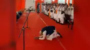 PM Modi Bows to Suvendu Adhikari at Oath Ceremony in Bengal