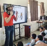 Pune Celebrates World Bee Day with Conservation Awareness Programmes
