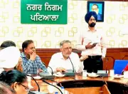 Punjab Health Minister Warns Patiala MC Official Over Laxity