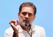 Rahul Gandhi condemns police lathicharge on teacher aspirants in Patna