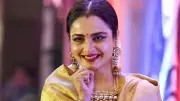 Rekha Airport Video: Fan Selfie Denied, Internet Divided Over Celebrity Boundaries