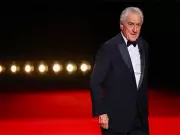 Robert De Niro Says Never Expected 'Taxi Driver' to Be Iconic