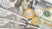Rupee Declines 11 Paise to 94.95 Against US Dollar in Early Trade