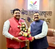Sandeep Deshmukh Takes Charge as Nagpur RTS Commissioner