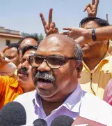 Shiv Sena UBT MLC Anil Parab Alleges Rs 1,400 Crore Scam in Dighi Port Project