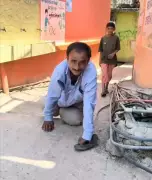 Sirmaur Records 83.41% Polling; Differently-Abled Voter Crawls 4 Km to Vote