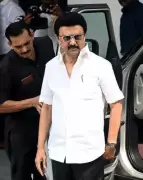 Stalin urges DMK workers to highlight Karunanidhi's legacy on social media