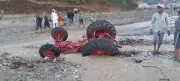Storm in Saharanpur kills 2, sweeps away vehicles near temple