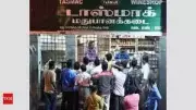 Tasmac Employees Protest in Karur Over Closure of Liquor Outlets