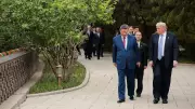 Trump Surprised by Age of Trees During Xi's Secret Garden Tour in China