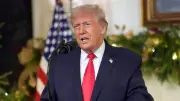 US and Iran on Brink of New Gulf Conflict Over Strait of Hormuz