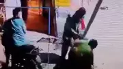 Woman fights bike snatchers for 23 minutes in Etah, police arrest accused after encounter