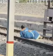 Woman Survives Train Passing Over Her at Pune Station