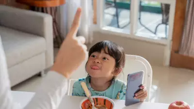 5 Digital Safety Rules Every Parent Must Teach Before Age 13