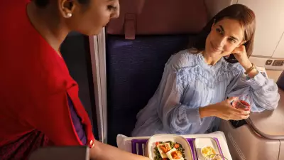 Air India May End Free Meals on Domestic Flights as Losses Mount
