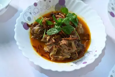 Bhopal's Culinary Identity: Nawabi Legacy and Diverse Influences