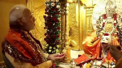 BJP MP Manoj Tiwari Sings to Mark 12 Years of PM Modi