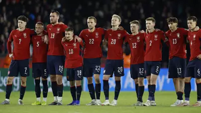 Czech Republic Team Bus Gets Stuck in Mexico, Players Walk to Training