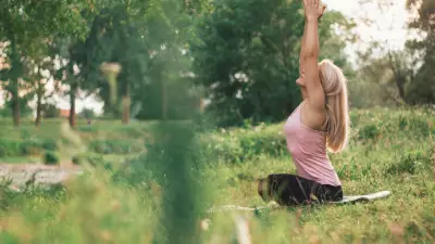 Doctor Explains Benefits of 20 Minutes of Daily Yoga on Your Body