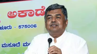 Don't spend on garlands, donate to party: Hariprasad to partymen