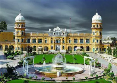 Golden Palanquin Sent to Pakistan's Nankana Sahib via Attari-Wagah Border