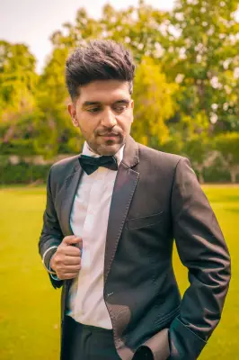 Guru Randhawa's Qeher from Dhamaal 4 Released: A Peppy New Track