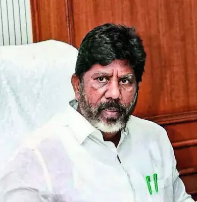 Hyderabad contractors postpone protest after govt assures phased payment of pending bills
