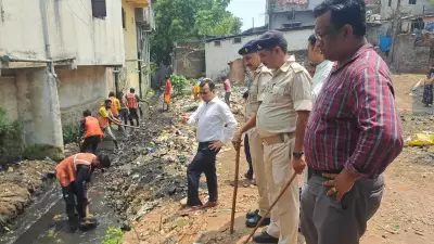 JHARKHAND: PHOTO FOR JNAC DRAIN CLEANING STORY