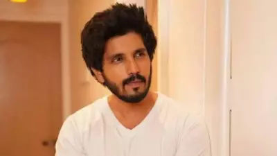 Kanwar Dhillon on Social Media's Impact on Celebrities' Private Lives