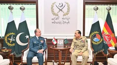Lebanese Army Chief Meets Pakistani Counterpart, Discusses Regional Security