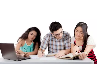 No AI Shortcuts: Why Newspaper Reading Still Rules UPSC Journey