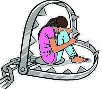 Pune Pharmacy Student Honey-Trapped, Robbed by Woman and Six Accomplices