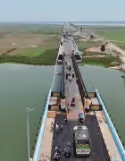 5 Police Personnel Suspended for Letting Truck Cross Damaged Bridge
