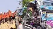 8 Dead, 26 Injured in Gujarat Bus-Truck Collision Near Vadodara