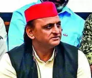 Akhilesh Yadav accuses BJP of US-influenced foreign policy, warns of democracy threat