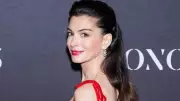 Anne Hathaway Expecting Third Child, Did Prada 2 Tour While Pregnant