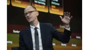 Apollo Economist Says No Evidence of AI-Driven Layoffs Yet