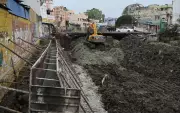 Burning Waste in Madurai Water Channels Causes Severe Air Pollution