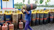 Centre Cuts Subsidised LPG for Ujjwala Beneficiaries to 4 Cylinders Yearly